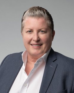 Headshot Image for Karin Ecroyd